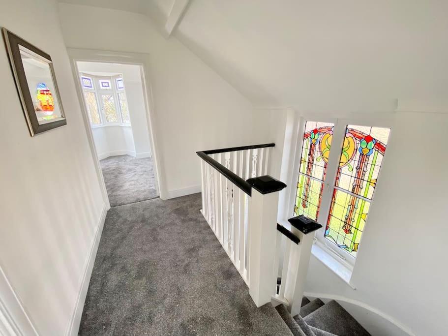 סאות'אנד און סי Charming Seaside Cottage In Leigh-On-Sea מראה חיצוני תמונה